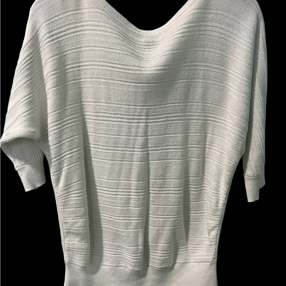 White House Black Market Sweater / Top size L